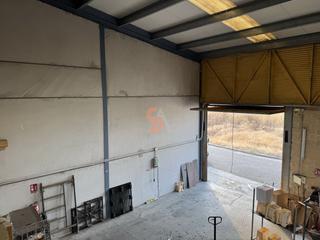 Nau industrial a Soto de Medinilla. Nave logística en venta en semicentro.