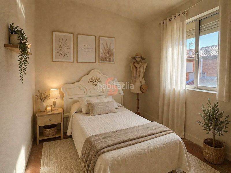 Foto 3b33e2c2-ebce-4444-9de1-9a7379fb1f1d. Casa amb calefacció a San Pedro Regalado Valladolid