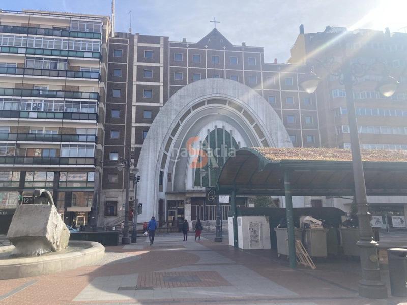 Foto 1416b424-927b-4a3f-9f67-5148ebad93ee. Affitto locale commerciale in Centro Valladolid