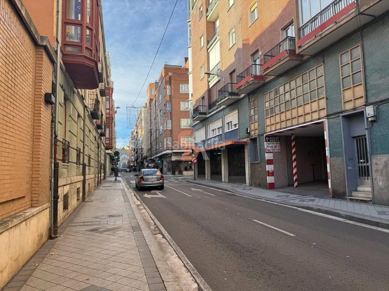 Foto be48ff9c-c585-428f-b40f-58fe1efa2f92. Traspaso local comercial local en traspaso en Centro, 4 dormitorios. en Valladolid