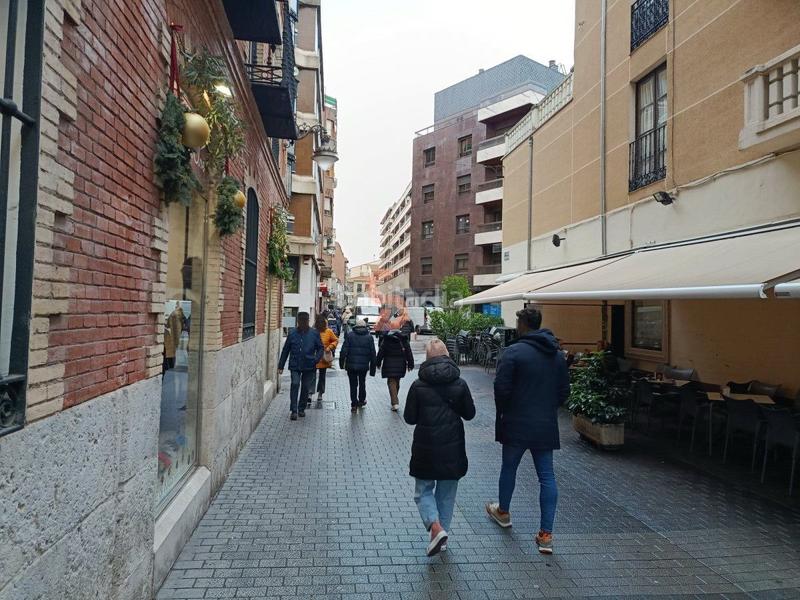 Foto 6626ab1f-0bb9-41f2-ae14-5839fb126334. Lloguer local comercial a Centro Valladolid
