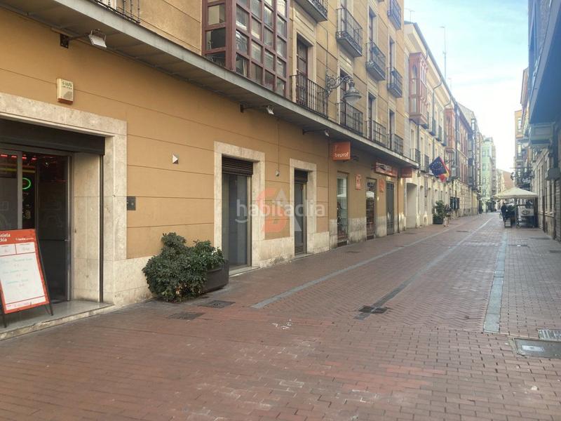 Foto 04bf53a6-86b0-416a-9cf2-e1ad94962608. Rent business premise in Centro Valladolid