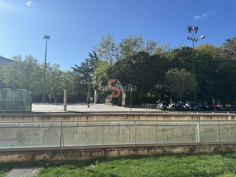 Foto c946cf81-d3cb-47e5-94d1-60d95810b85e. Location local commercial dans Campo Grande Valladolid