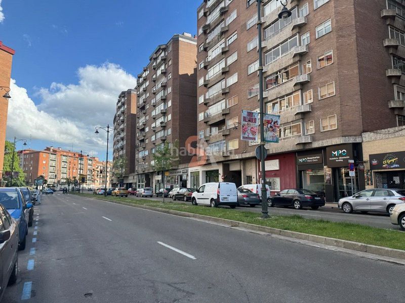 Foto b0433047-4716-4e00-b96f-807956eb9ff6. Pis amb calefacció aparcament a Campo Grande Valladolid