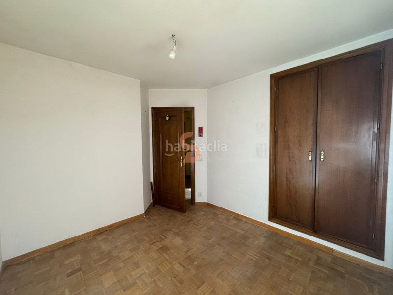Foto f6c1b050-ce49-4c0d-b9d1-ea506f3c50fe. Pis amb calefacció aparcament a Campo Grande Valladolid