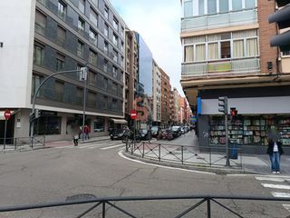 Car parking  Panaderos. Garaje en venta en centro.