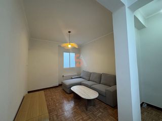 Lloguer Pis  Magallanes. Piso en alquiler en centro, 3 dormitorios.