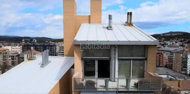 Foto 046a67c2-4fff-4caa-80d6-70abe6d59be5. Pis amb calefacció aparcament piscina a Eixample Sud-Migdia Girona