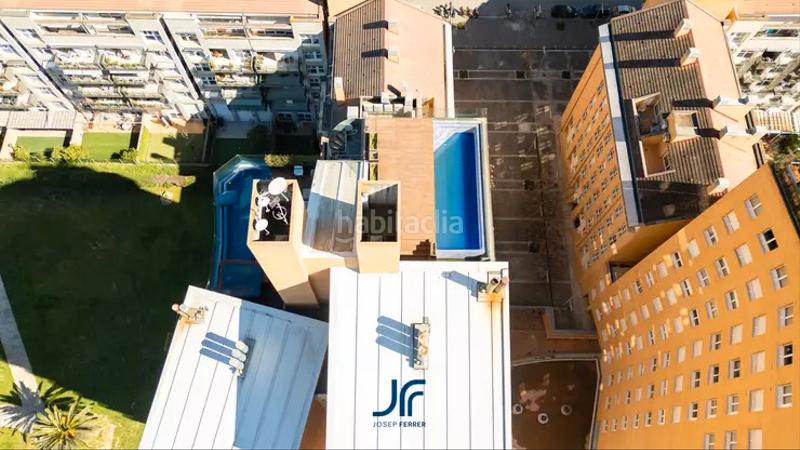 Foto 53174e31-e3c9-42e6-990e-c585c9976c3a. Pis amb calefacció aparcament piscina a Eixample Sud-Migdia Girona