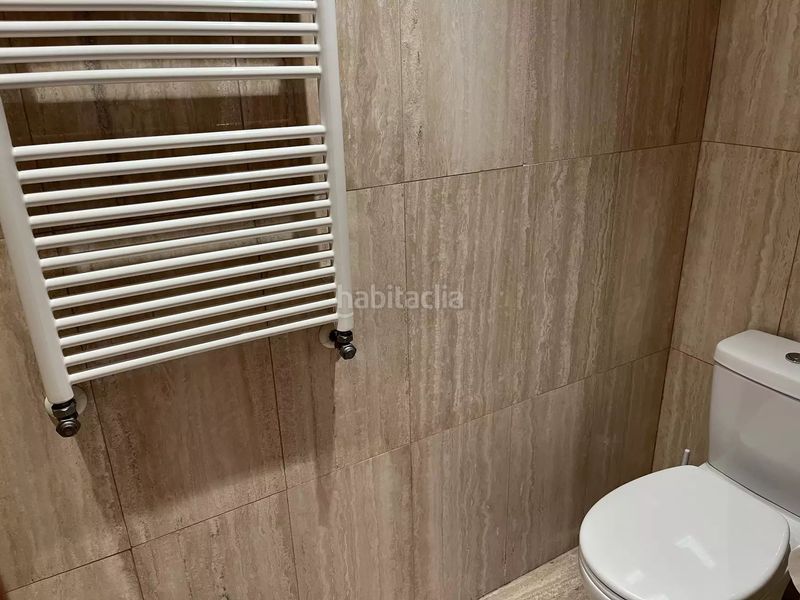 Foto c9ece590-6dfa-421e-b3cd-23d652c5fce2. Pis amb calefacció aparcament piscina a Eixample Sud-Migdia Girona