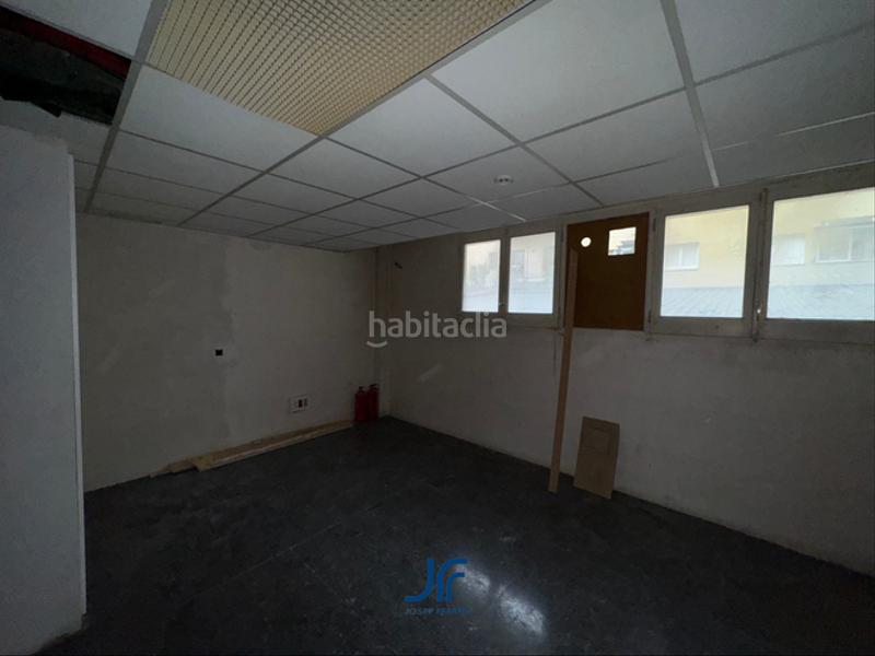Foto f93f5238-828a-43cb-a235-6bce8cb88c3d. Rent business premise in Eixample Nord Girona