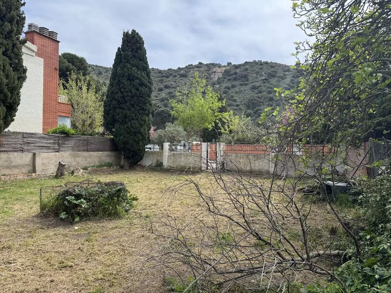 Foto abb02fb9-d705-4019-84c3-98fe039aa4d3. Casa a Colera