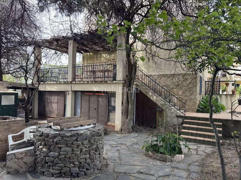 Foto e06e8c4e-a195-4bad-9b46-e14337e40fc2. Casa a Colera