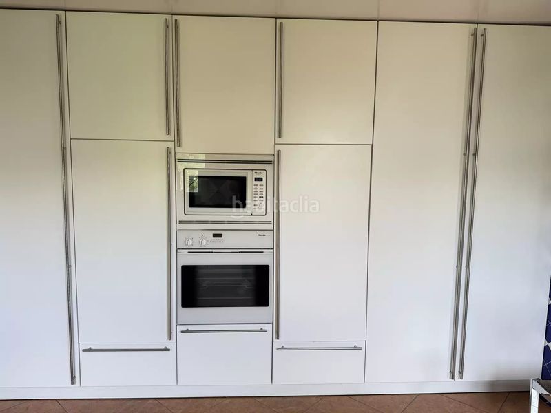 Foto e66532f2-9d74-4cb7-b981-d1285952f0f9. Casa a Colera
