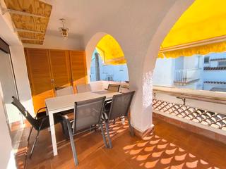 Apartament a Cap Ras - Creus - Falconera. Encantador piso junto al canal en empuriabrava