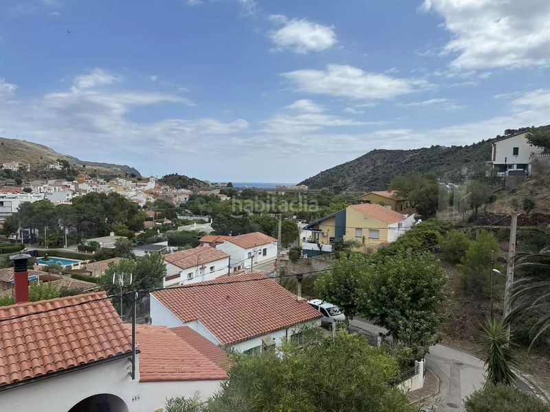 Foto e3d5459c-1b39-4daf-a12e-36a6a919c3a2. Casa a Colera