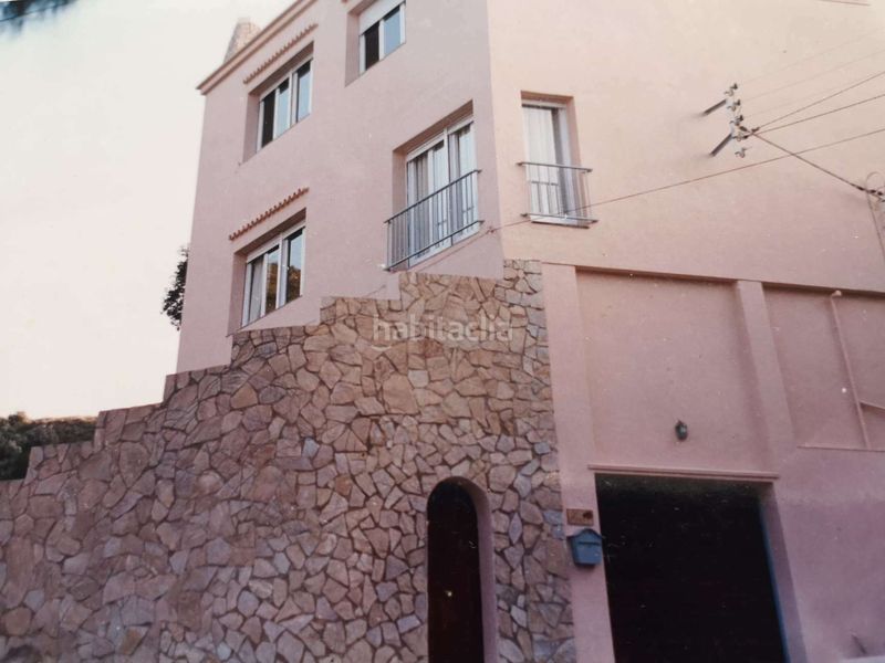 Foto d1a6e943-0e85-4409-8012-960c2bc4ffa2. Casa amb calefacció piscina a Colera