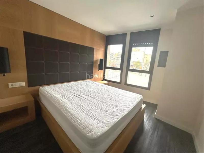 Foto 25d331d9-fd92-4eaf-832d-474e333e17ff. Rent flat with heating in Centre-Barri Vell Girona