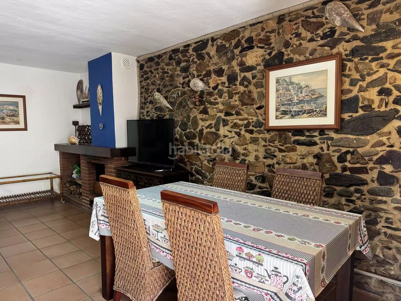 Foto 1937ee2a-63b0-4101-8067-1df7ecfd55d0. Pis a Colera