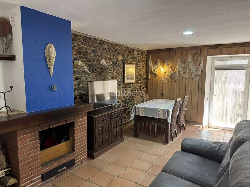 Foto cf14a8e7-7d18-4224-a1df-f7f4716e527c. Pis a Colera