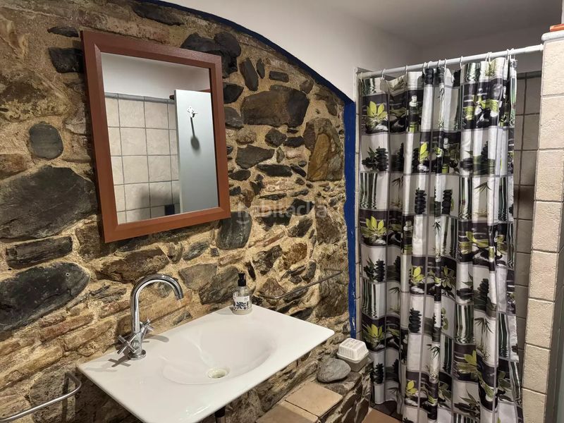 Foto f152d64f-ccf1-4a12-b294-3fd0ff8ef134. Pis a Colera