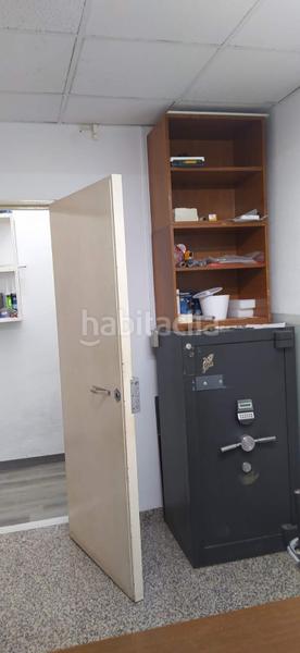 Foto 6e567da5-32ca-4862-9664-0d3bcaa260b6. Local comercial se vende local comercial en saidia en Valencia