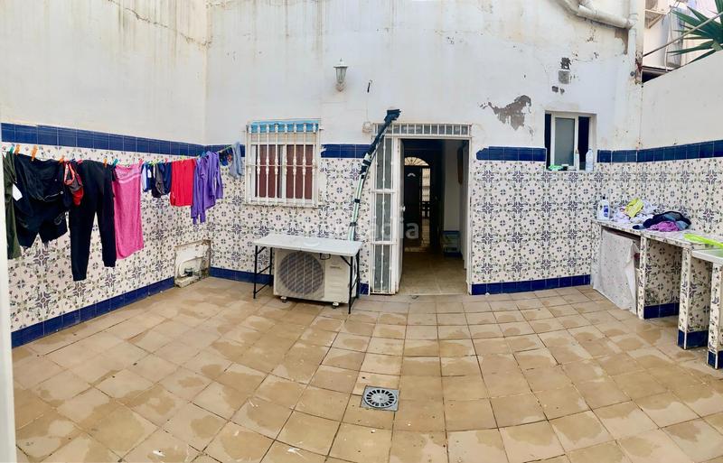 Foto bf86e684-f078-452f-93f8-e815d5e56328. Planta baja bajo vivienda en el cabañal en El Cabanyal-El Canyamelar Valencia