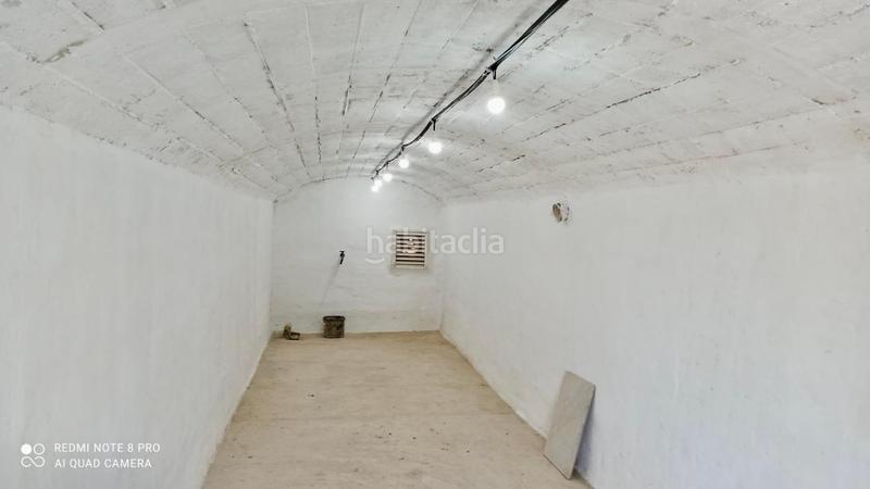 Foto ed9b6fef-111b-4587-aab3-16b01b46de26. Chalet  independiente en llombay en Llombai