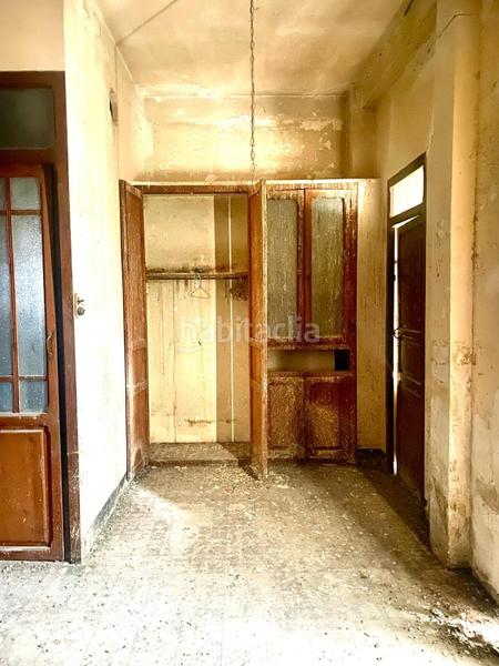 Foto 39188145-8da8-4854-9100-92e47493b074. Casa en calle del padre luis navarro 236 casa en el cabañal de tres plantas para inversión en Valencia
