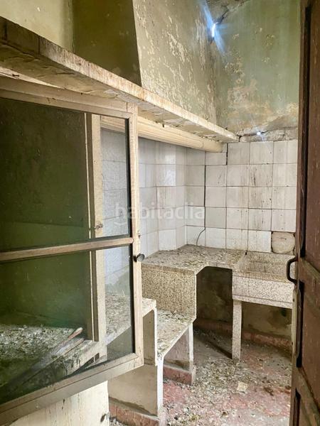 Foto 46e71a39-e618-47f1-867b-6d0c73bc2a0b. Casa en calle del padre luis navarro 236 casa en el cabañal de tres plantas para inversión en Valencia