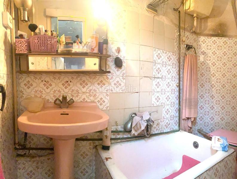 Foto af37e23a-0c49-4671-98db-ce8c15d977ac. Casa en calle del padre luis navarro 236 casa en el cabañal de tres plantas para inversión en Valencia