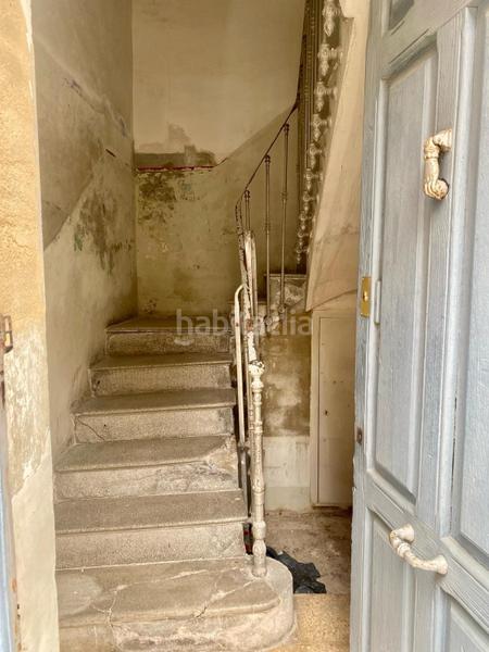 Foto c7d4c844-5d13-40b7-aa91-7726da315907. Casa en calle del padre luis navarro 236 casa en el cabañal de tres plantas para inversión en Valencia
