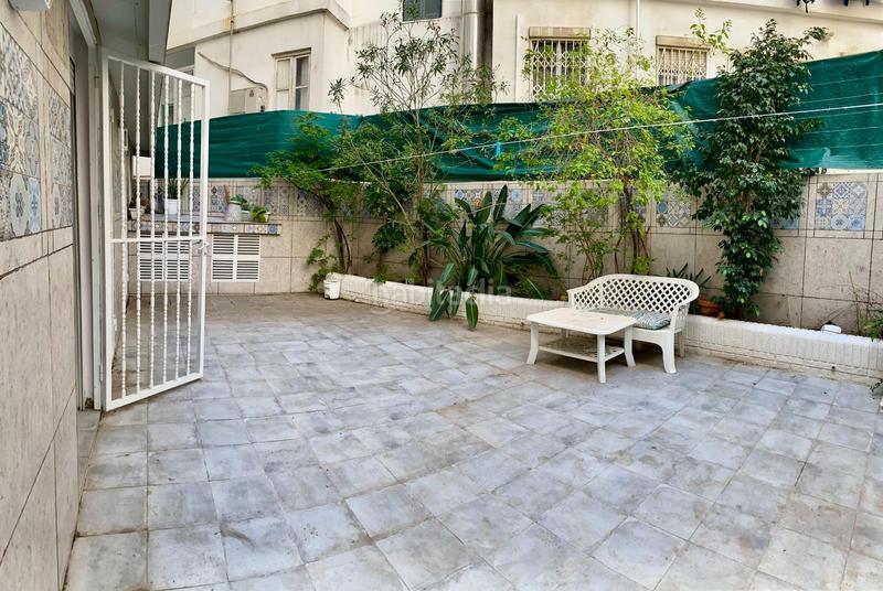 Foto 11be4bba-d1aa-46e2-89f0-b0ef6785f106. Piso vivienda con terraza en venta zona de Arrancapins! en Valencia