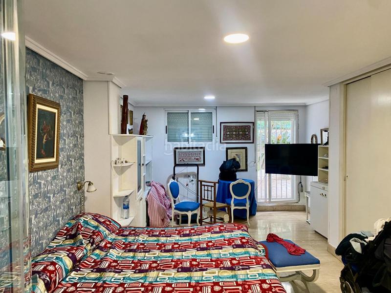 Foto fb4fa89b-37df-409d-a335-85bbff29b9e9. Piso vivienda con terraza en venta zona de Arrancapins! en Valencia