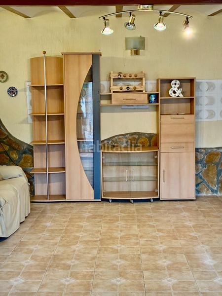 Foto 48413619-00e1-4df2-a430-40f75d569187. Casa adossada amb aparcament a Pla dels Aljubs Pobla de Vallbona (la)