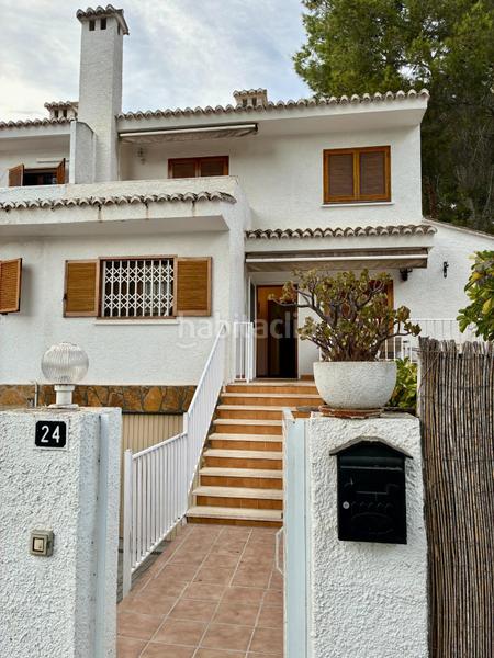 Foto 798959f1-46b6-4d4a-a0b0-a8b5d5acf349. Casa adossada amb aparcament a Pla dels Aljubs Pobla de Vallbona (la)