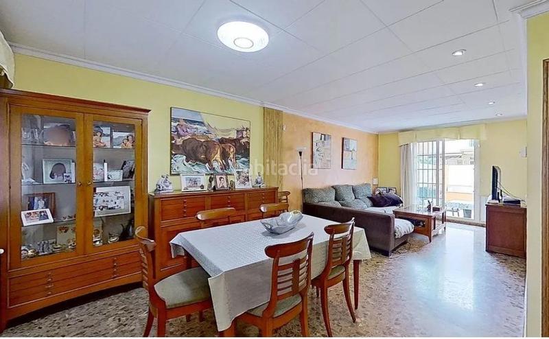 Foto 81b6e6fc-80e0-4497-bf1e-512f6524c9e0. Casa a schiera con riscaldamento parcheggio in Malva Rosa Valencia