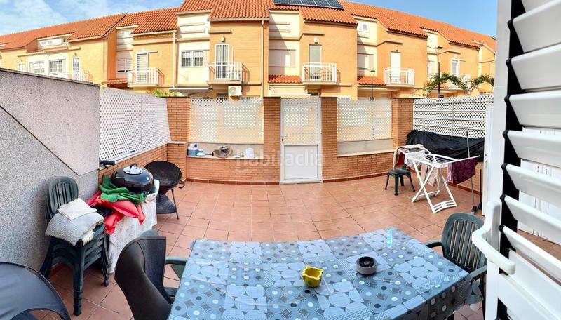 Foto a33ef974-caa4-4f48-82e0-80bfc912a626. Casa a schiera con riscaldamento parcheggio in Malva Rosa Valencia