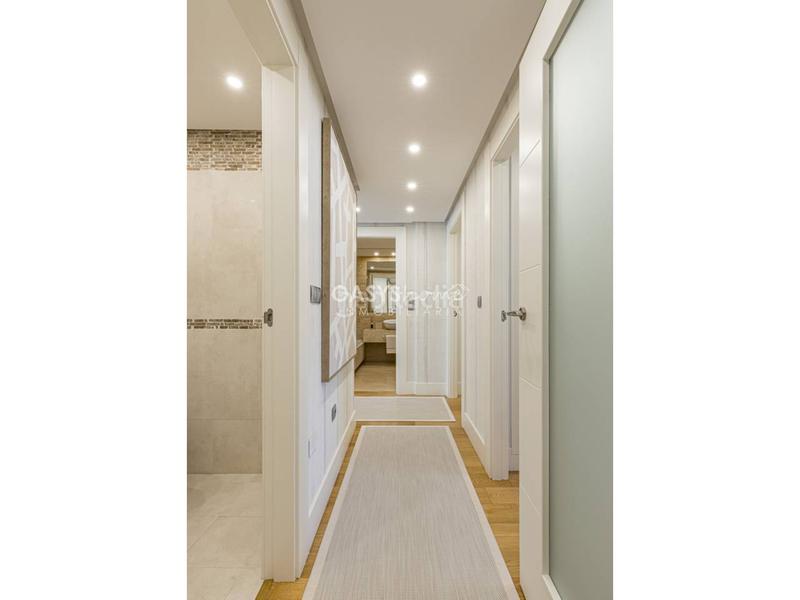 Foto 20c0bd62-0245-4cf2-84a1-379b6323c6e8. Pis amb calefacció aparcament piscina a Alameda Cartagena