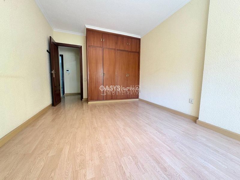 Foto f1a36f0e-85d0-4455-8306-a26c7f13ba16. Pis a Casco Antiguo Cartagena