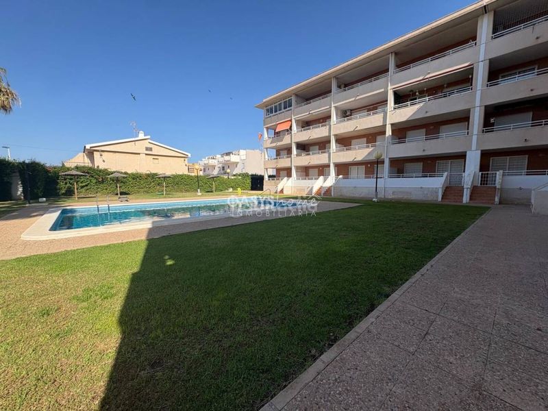 Foto 14723ee2-51d3-4ea1-bb1b-dc16b3d0cf93. Pis amb piscina a Los Nietos Cartagena