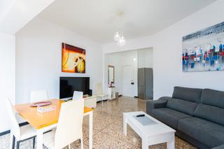 Etagenwohnung in Calle néstor de la torre 28