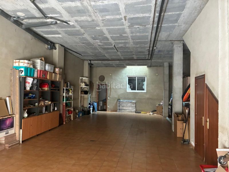 Foto 0ae2c9ca-9688-4707-9abd-545ccece84f1. Casa adossada amb xemeneia calefacció aparcament a Mataró