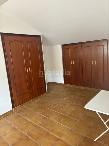 Foto 0c1cb01f-a521-4a3b-8aff-38437cfc3972. Casa adossada amb xemeneia calefacció aparcament a Mataró