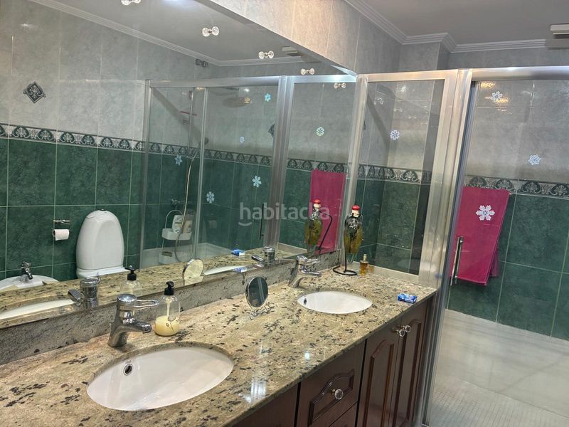 Foto 21e24b5e-44f5-4a3b-ba33-f2690699eedc. Casa adossada amb xemeneia calefacció aparcament a Mataró