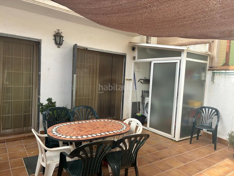 Foto 3333c78e-6042-4c3f-bfd7-c7c737e8af38. Casa adossada amb xemeneia calefacció aparcament a Mataró