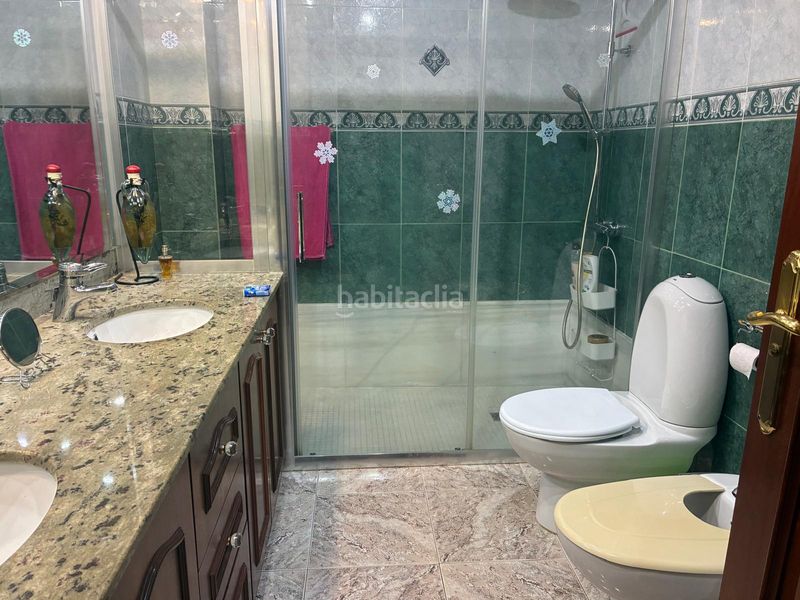 Foto 37a3a259-4676-419d-b5a1-d3c05e7eeabc. Casa adossada amb xemeneia calefacció aparcament a Mataró