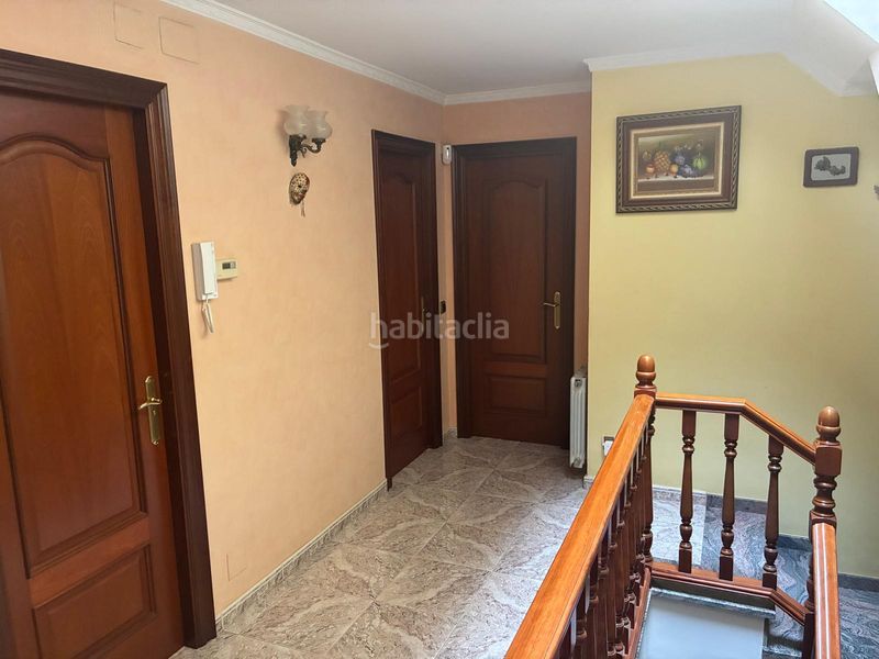 Foto 5c2393f3-07a3-4a41-aa0c-3b3853764523. Casa adossada amb xemeneia calefacció aparcament a Mataró