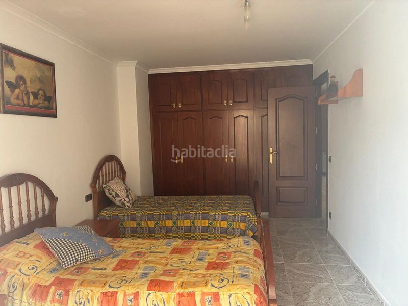 Foto 7a6f714d-a786-4d16-8603-d7cd7e46ef6a. Casa adossada amb xemeneia calefacció aparcament a Mataró