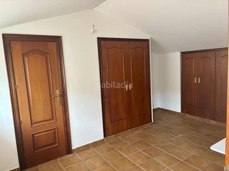 Foto cfe8e96c-bc59-4feb-acca-fd58c383ca57. Casa adossada amb xemeneia calefacció aparcament a Mataró